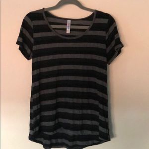 Like new small Classic T